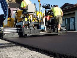 Professional Driveway Paving  in Lakewood, CA